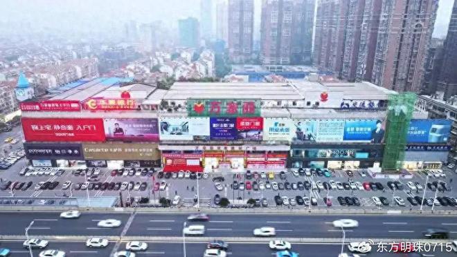 彩神阁下家居的温馨港湾：客堂里的温馨传奇(图1)